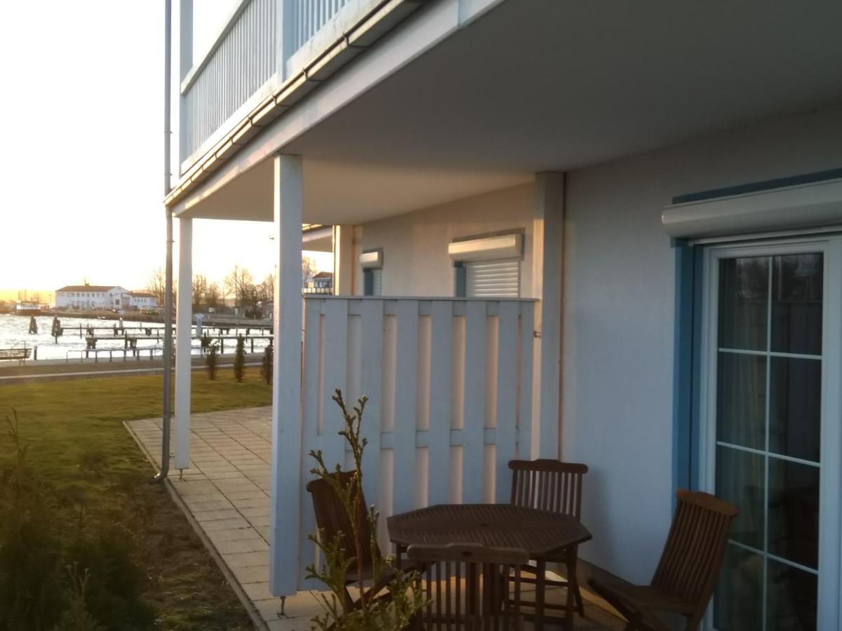 - Direkt Am Wasser Apartment